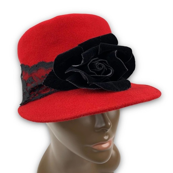 1960's BOLLMAN HAT Co. via KOKIN red wool black rose and lace cap - Picture 15 of 16